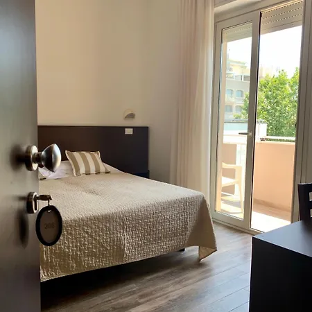 Carmen Hotel