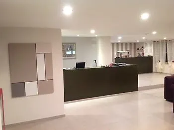 Otel Carmen 2*