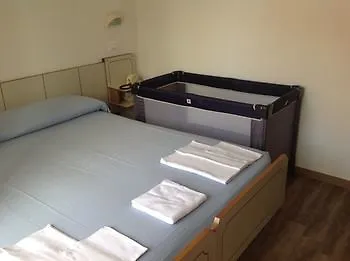 Carmen Otel