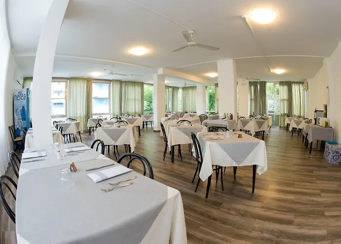 Carmen Otel Riccione