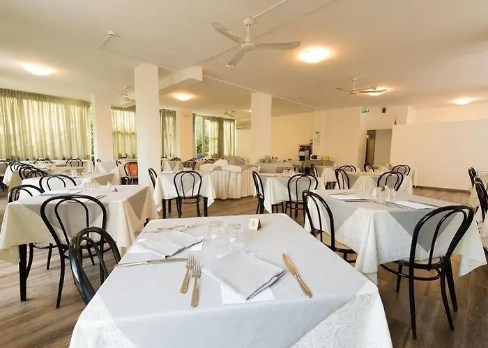 Carmen Otel Riccione